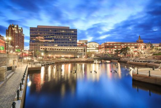 Water Place Park & Riverwalk